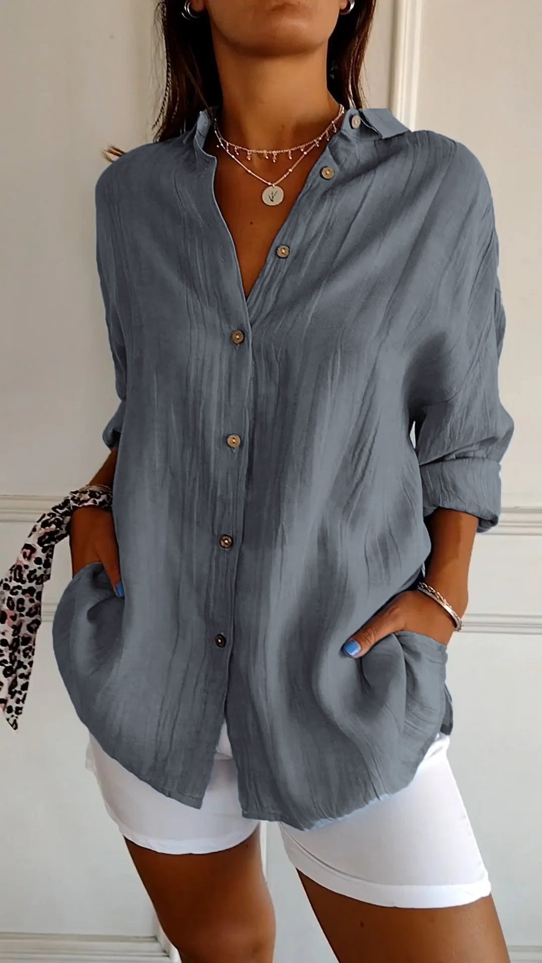 THE CLAIRE-PARIS Elegante T-shirt
