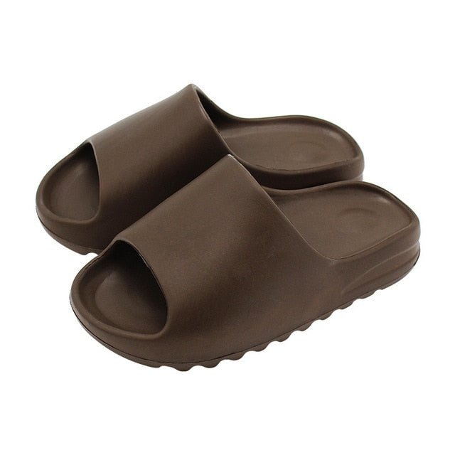 THE CLAIRE PARIS - SLIPPERS
