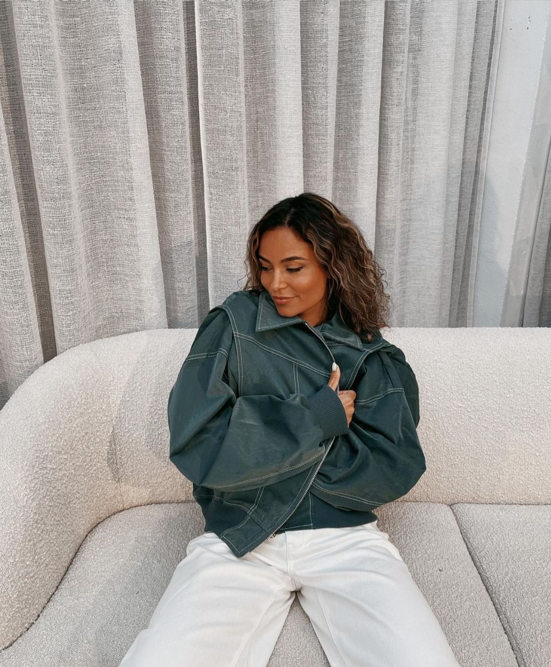 THE CLAIRE PARIS - OVERSIZED LEREN JACK